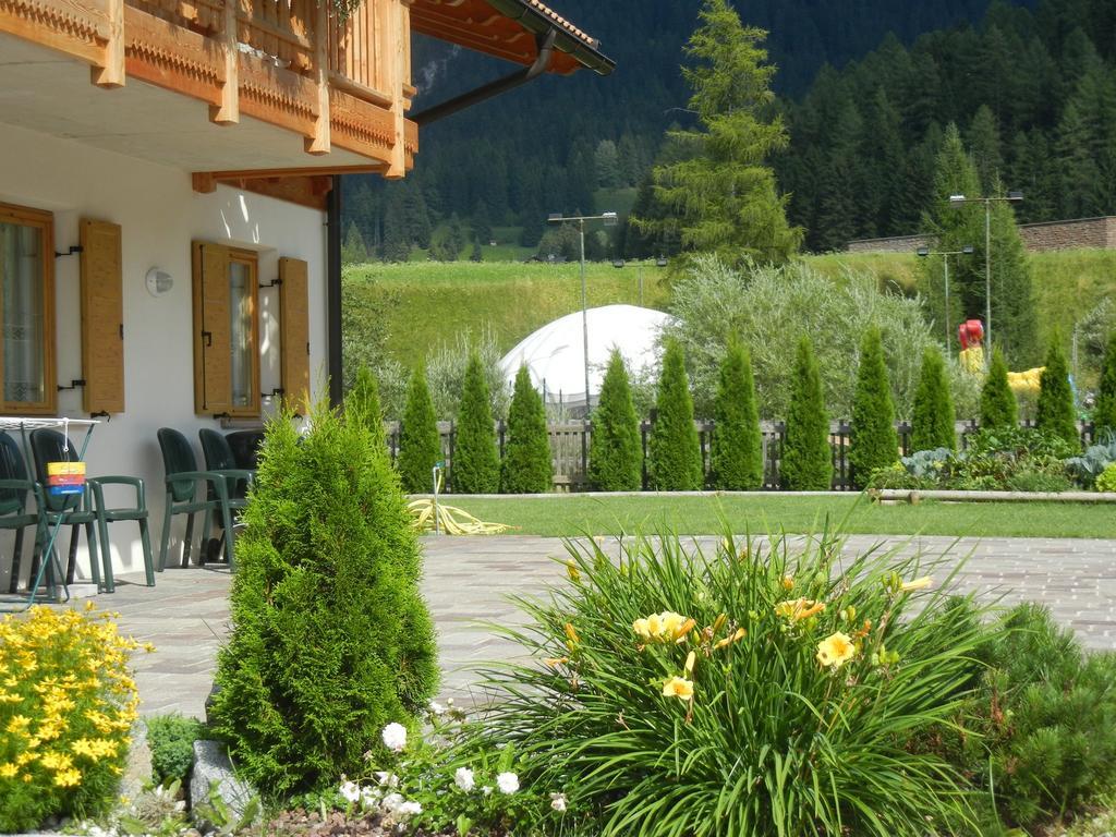 Anna Apartment Pozza di Fassa Eksteriør billede